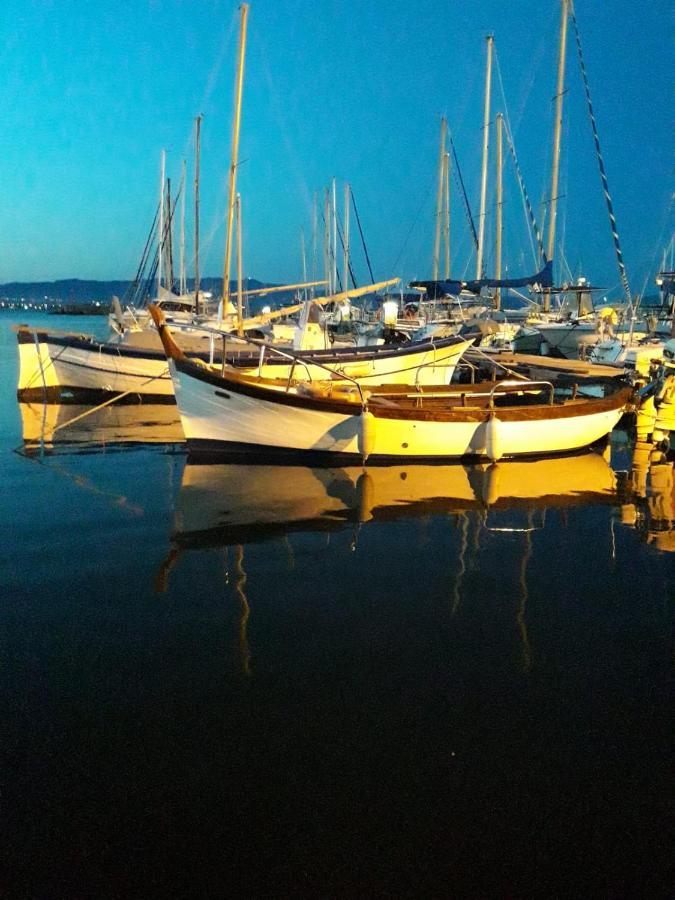 Sailing Lejlighed Cagliari Eksteriør billede